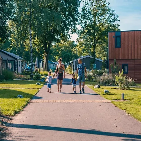 Modern Near Efteling 카슈벨